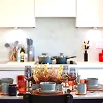Superluxury-Brandnew-Newdevelopment-Westfieldmall-Hollandpark-Kensington