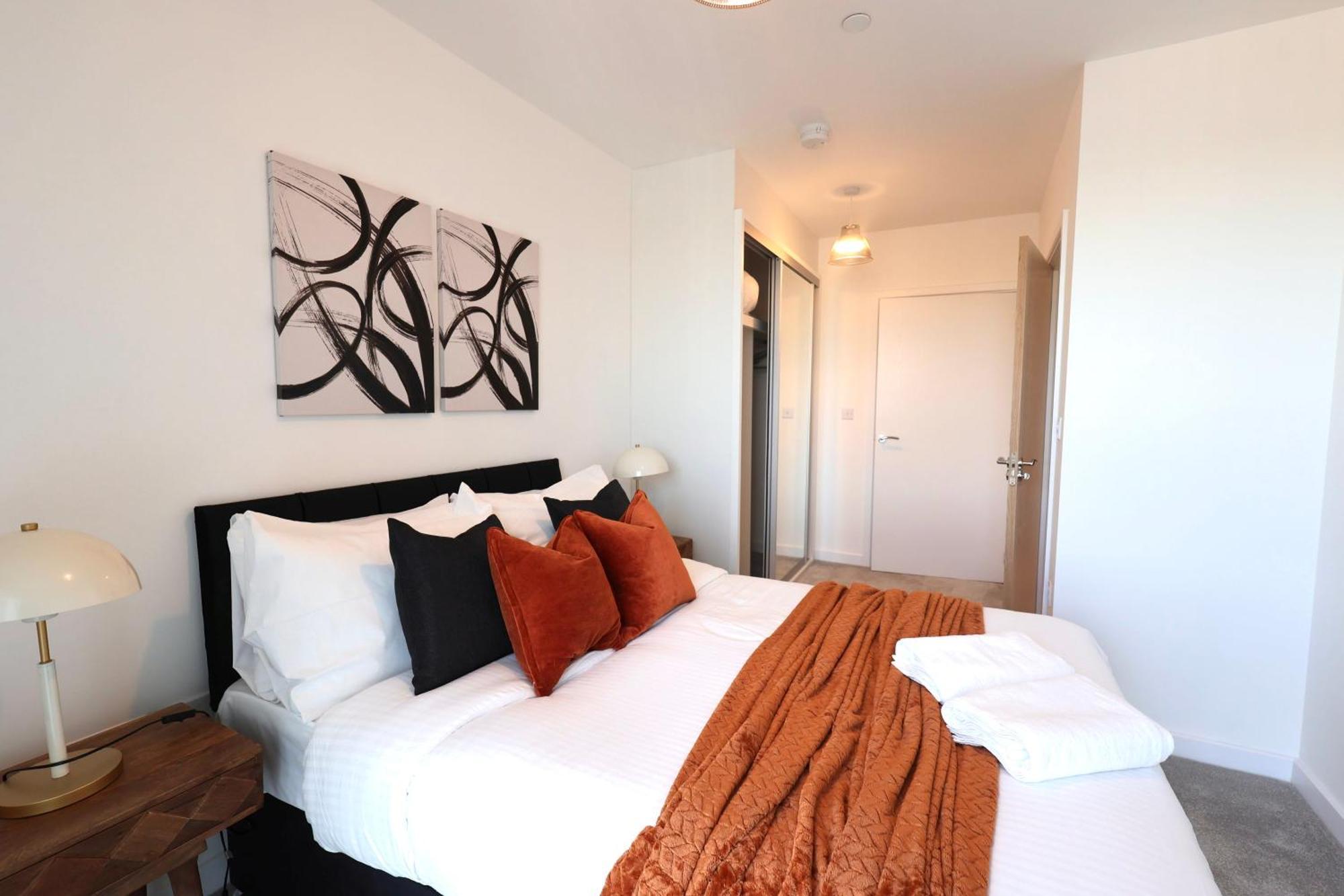 Superluxury-brandnew-newdevelopment-westfieldmall-hollandpark-kensington * London