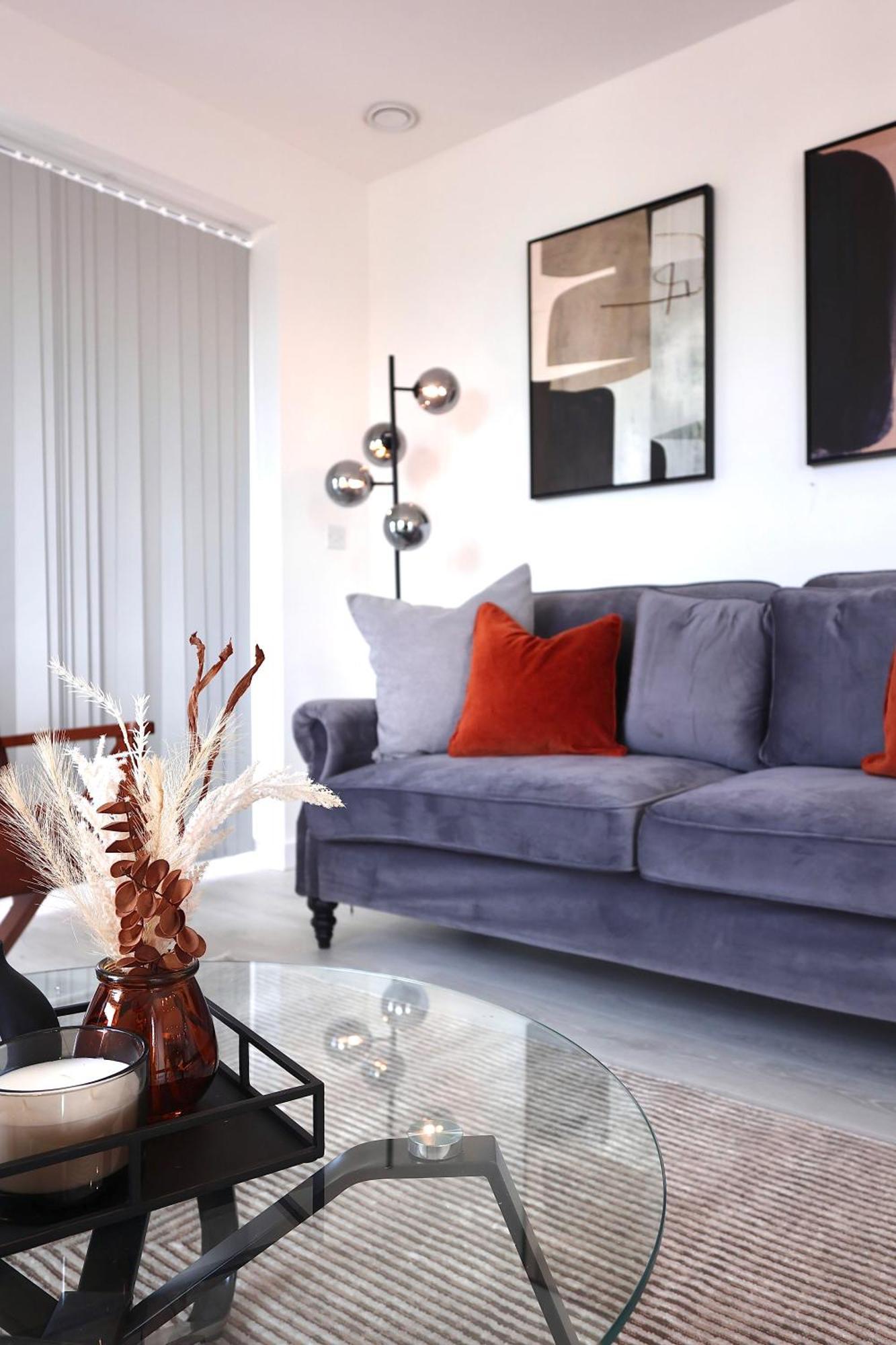 Superluxury-brandnew-newdevelopment-westfieldmall-hollandpark-kensington Apartment *